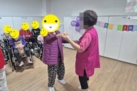 해맞이 공연단 행사 , 9월 생신잔치